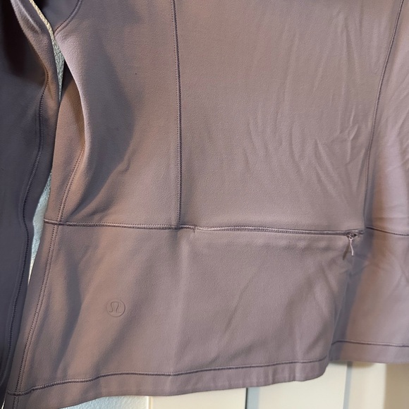 S O L D | lululemon Move With Ease Full-Zip Jacket - Picture 9 of 10